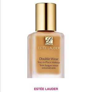 Estée Lauder Double Wear Stay-in-Place Makeup